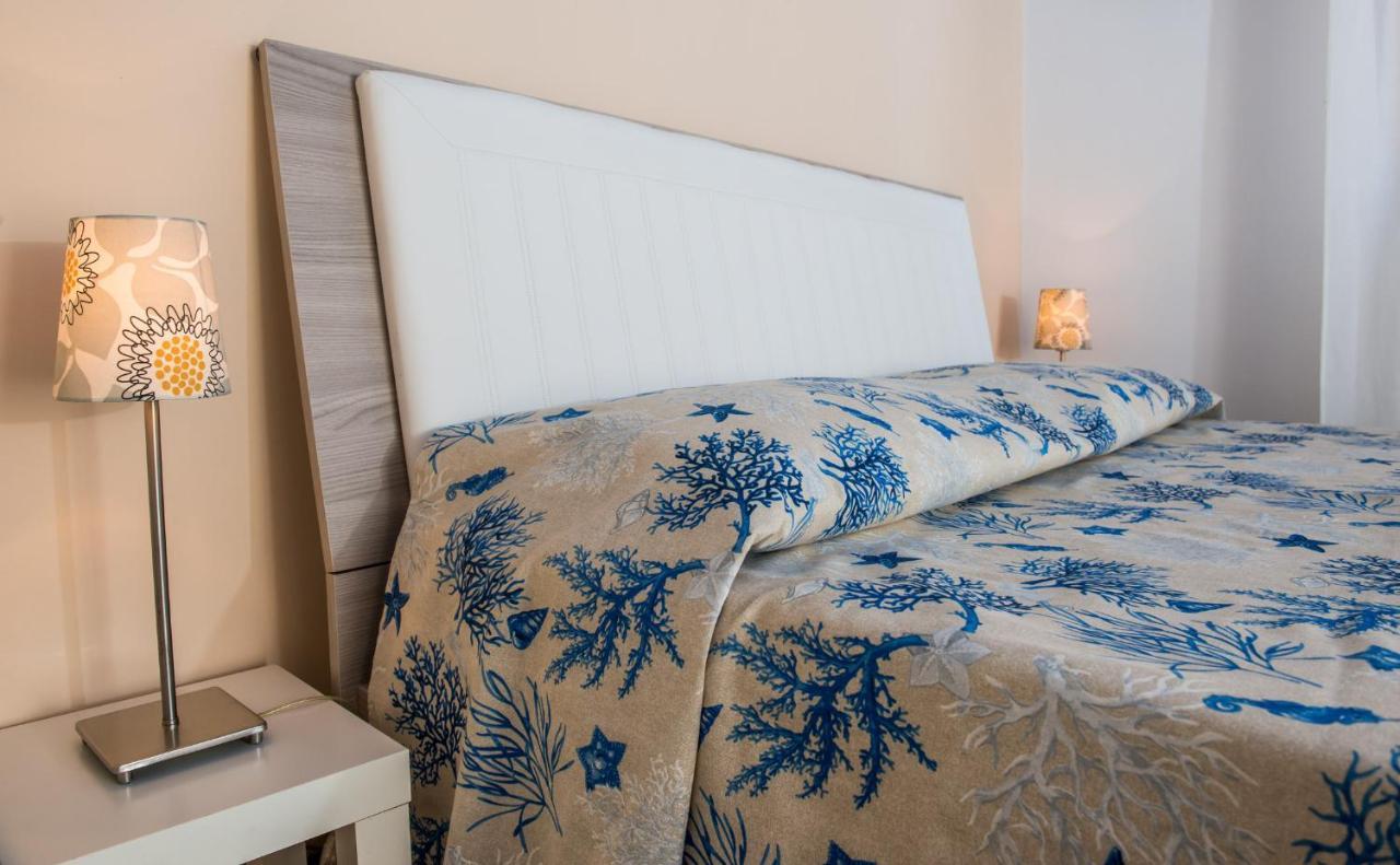 아치카스텔로 La Castellese B&B 외부 사진