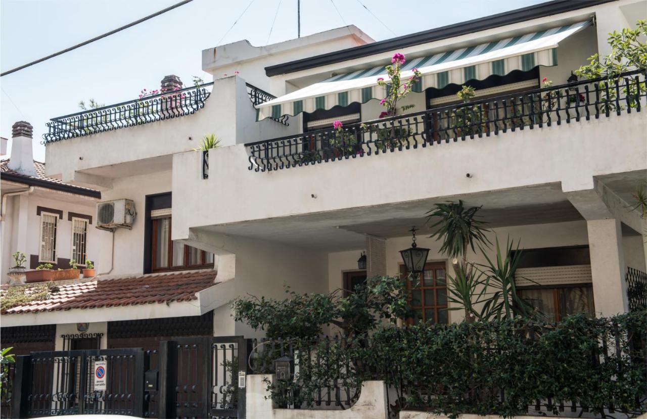 아치카스텔로 La Castellese B&B 외부 사진