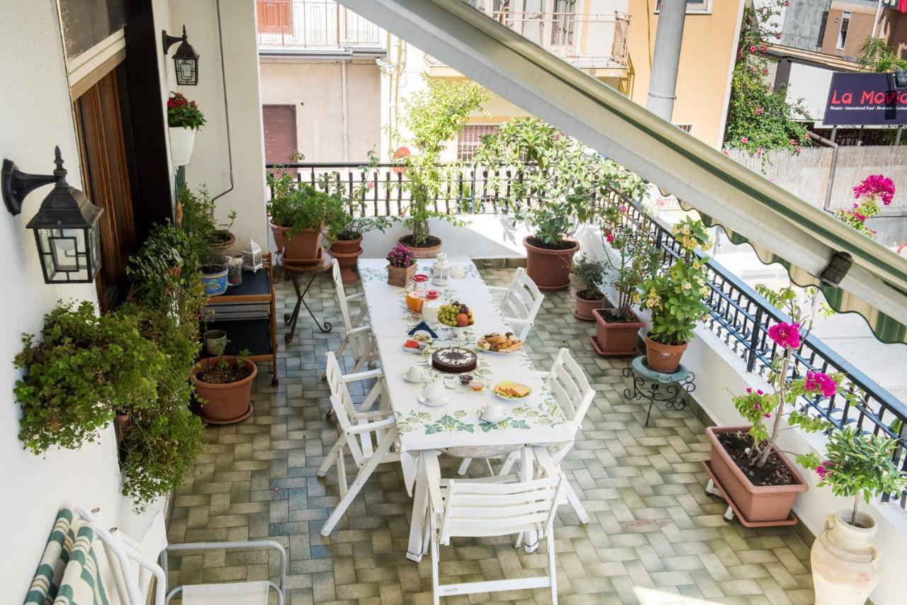 아치카스텔로 La Castellese B&B 외부 사진